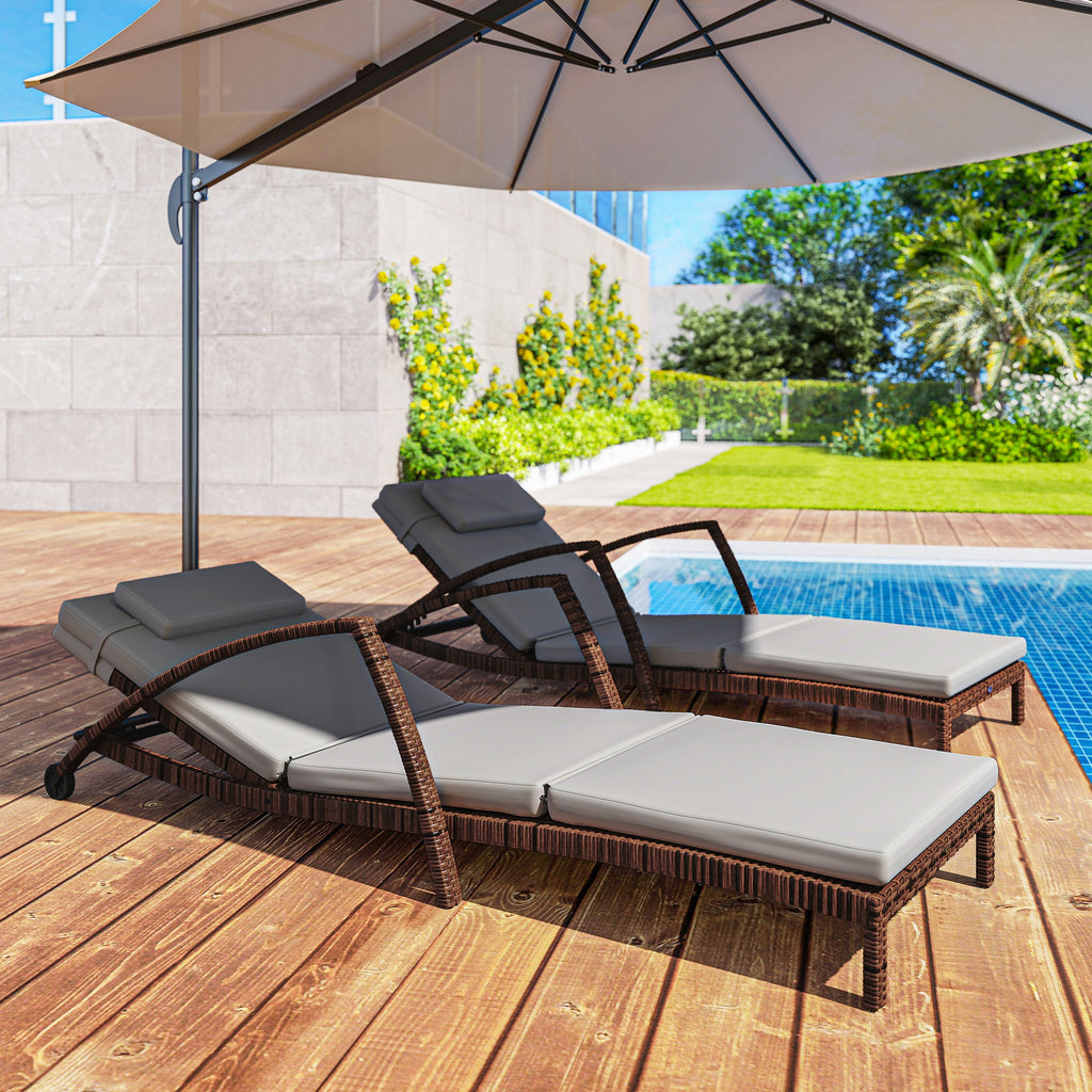 Set of 2 Outdoor Wicker Chaise Lounge Chairs with Cushions & Wheels – Gray